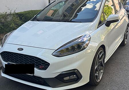 Ford Fiesta ST MK8 Performance Recaro Voll