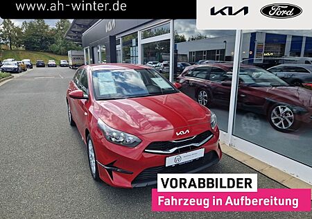Kia Cee'd Ceed 1,5 T-GDI DCT Vision ACC Navi Kamera SHZ