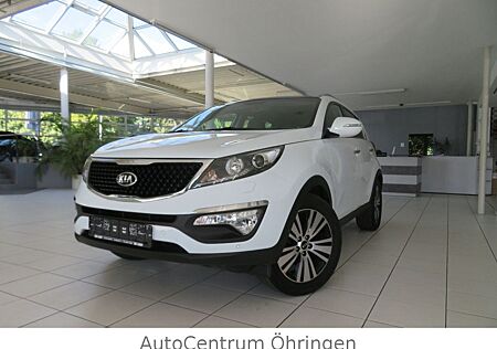 Kia Sportage Spirit 2WD Pano AHK Leder Xenon Navi