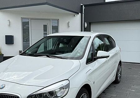 BMW 2er 225 Active Tourer 225xe iPerformance Steptro...