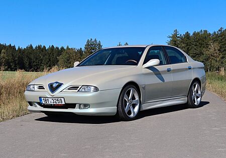 Alfa Romeo 166 3.0 V6 24V Progression Progression Zender