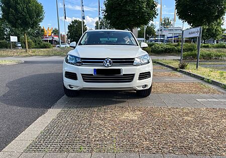VW Touareg Volkswagen 3.0 V6 TDI