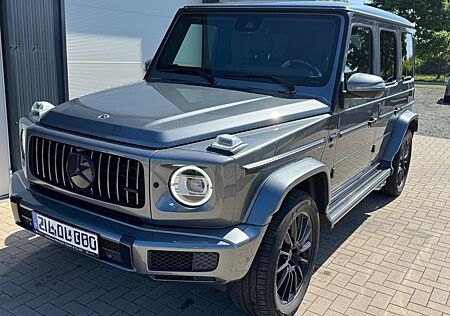 Mercedes-Benz G 500 AMG 4.0 V8 421 PS