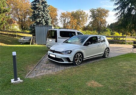 VW Golf Volkswagen 2.0 TSI DSG BMT GTI Clubsport GTI Clubsport