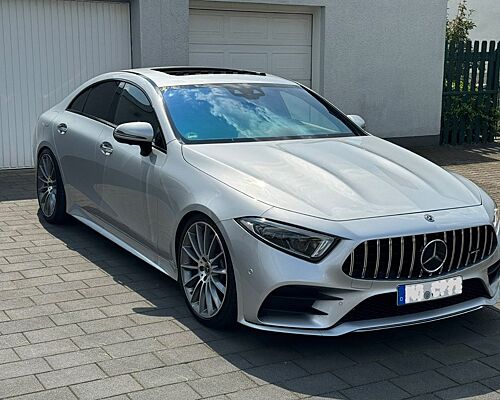 Mercedes-Benz CLS 300 d AMG Mega Voll Ausstattung