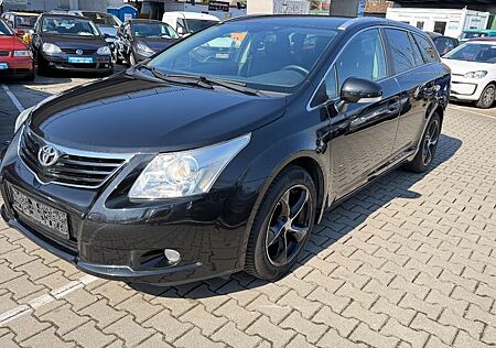 Toyota Avensis Kombi Executive