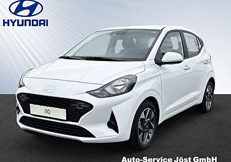Hyundai i10 gebraucht kaufen Hyundai i10 Trend 1.0 AUTOMATIK - 20 weitere frei !!!