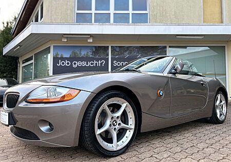 BMW Z4 Cabrio 3.0i Xenon Klima Leder Alu Pdc Tüv NEU