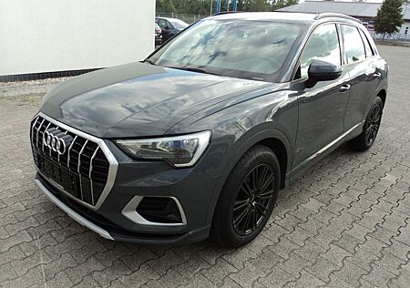 Audi Q3 35 2.0TDI*ACC*LEDER*LED*NAVI*S-line