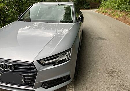Audi A4 2.0 TFSI S tronic quattro sport sport