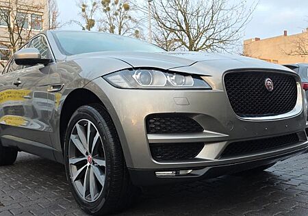 Jaguar F-Pace Prestige AWD Pano. Tüv,Inspektion neu