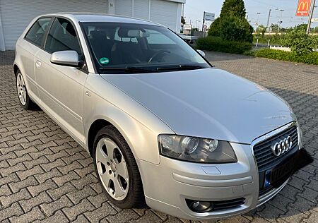 Audi A3 1.6 Ambiente;Autogas (LPG) ,TÜV/AU 02/2027