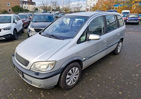 Opel Zafira A Elegance