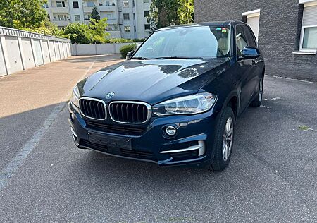 BMW X5 Navi Leder Head up Display Panorama Dach