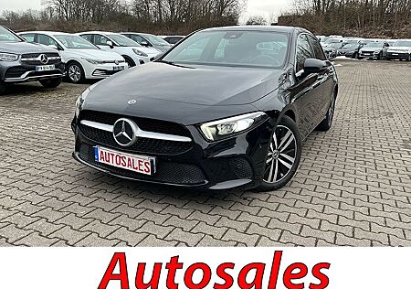 Mercedes-Benz A 180 7G-DCT Progressive Kamera,Leder,LED