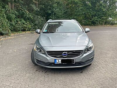 Volvo V60 D6 AWD Plug-in-Hybrid Summum