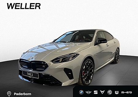 BMW M235i M235 xDrive Gran Coupe Sportpaket HUD Navi LED