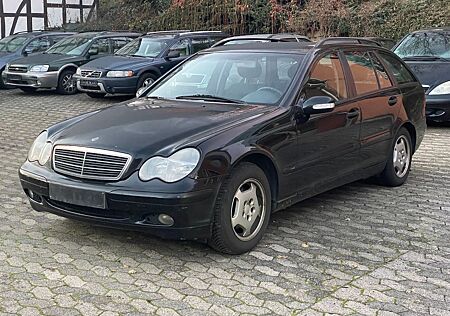 Mercedes-Benz C 200 CDI T CLASSIC 1.Hand Automatik Shz TÜV