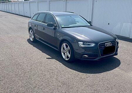 Audi A4 2.0 TFSI S tronic quattro S line Avant S line