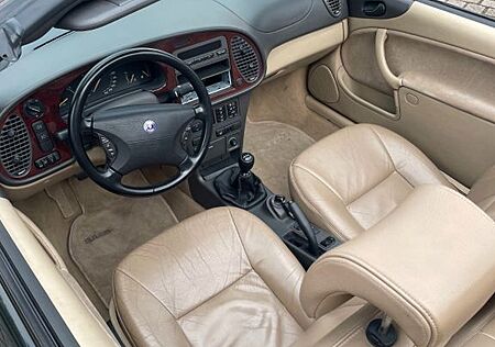 Saab 9-3 2.0i Cabrio -