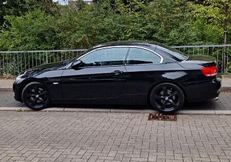 BMW 325i Cabrio -