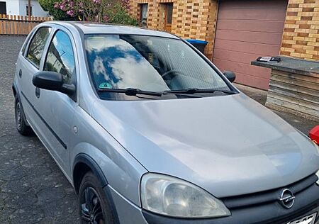 Opel Corsa 1.2 -