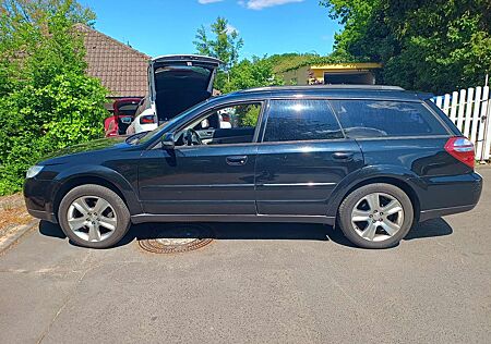 Subaru Outback 2.5i LPG AWD Kombi