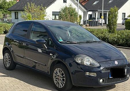 Fiat Punto EVO 1,4 Tüv neu, Scheckheft, PDC,Allwetter