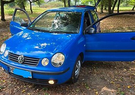 VW Polo Volkswagen 1.4 AUTO BASIS Basis