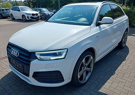 Audi Q3 sport quattro S-Line 2,0 TDI S-tronic*PANO*LE