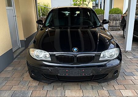 BMW 120d - *AUTOMATIK*4xTürer*Parktronic*Sitzheizung