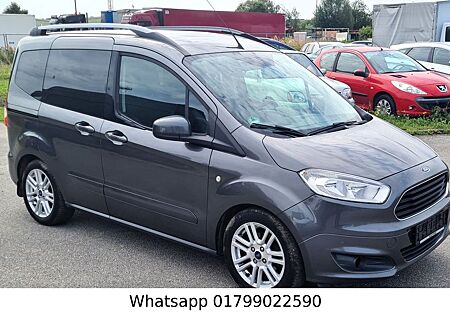 Ford Tourneo Courier Titanium 5Sitze +Klima +Tempomat