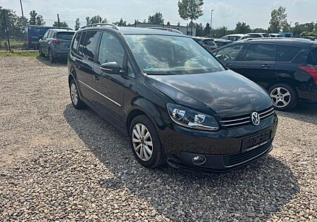 VW Touran Volkswagen Highline 1.4 Klima Navi Panorama-dach 7-S
