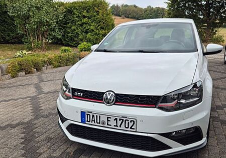 VW Polo Volkswagen 1.8 TSI DSG GTI GTI