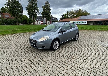 Fiat Punto Grande 1.4 8V Emotion Emotion