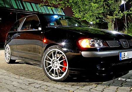 Seat Ibiza 1.8 T 20V Cupra