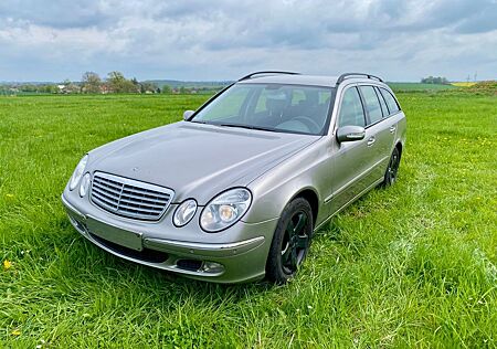 Mercedes-Benz E 220 E -Klasse T-Modell T CDI