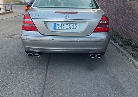 Mercedes-Benz E 500 ELEGANCE Elegance