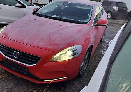 Volvo V40 D2 VOOOLL Summum