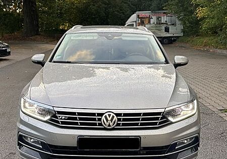 VW Passat Variant Volkswagen 2.0 TDI SCR 140kW DSG BMT Com...