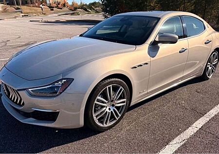 Maserati Ghibli 3.0 V6