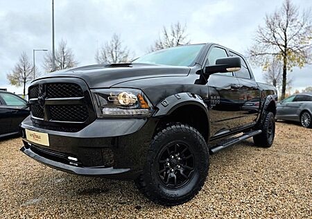 Dodge RAM 5.7 HEMI Offroad 4x4 / 2" Lift / Breit / LED