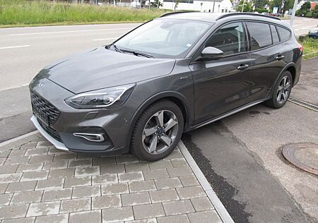 Ford Focus 1,5-150PS,LED/Xenon,Navi,Kamera,Alu