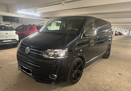 VW T5 Multivan Volkswagen Highline
