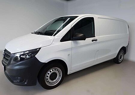 Mercedes-Benz Vito 111 CDI Klima AHK 1.Hand Scheckheft TÜV Neu