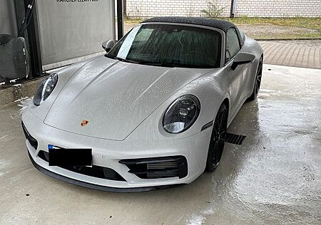 Porsche 992 /911 Targa 4GTS Kreide Appro. 3-27 XPel 1.Han