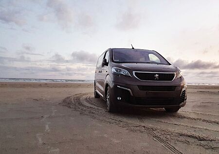 Peugeot Traveller BlueHDi 180 S&S EAT8 Business VIP ...