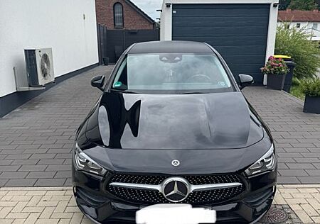 Mercedes-Benz CLA 220 CLA 220D