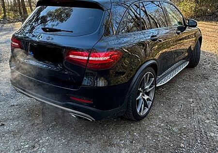 Mercedes-Benz GLC 43 AMG Mercedes-AMG GLC 43 4MATIC Autom....