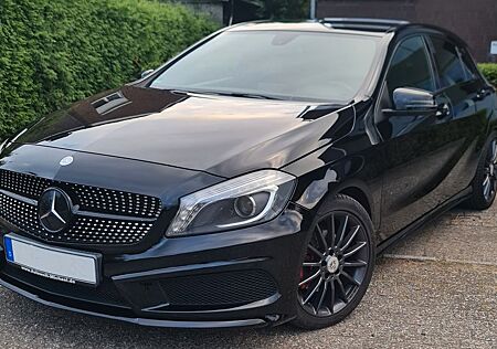 Mercedes-Benz A 180 AMG Line AMG Line
